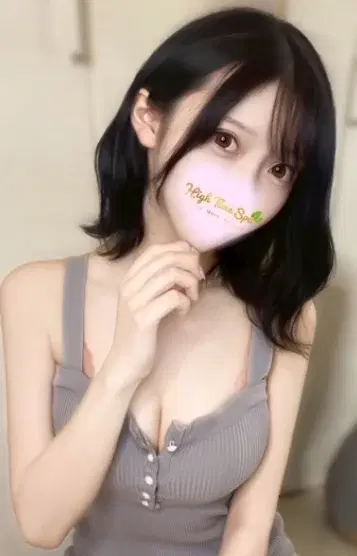 鈴川こはく