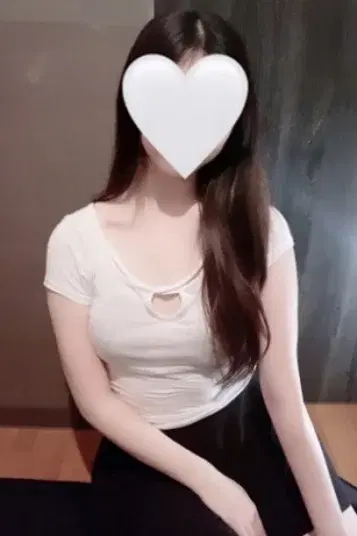 宇佐美えま