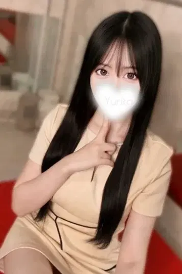 白咲ゆりか