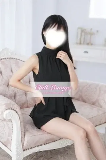 進藤みな