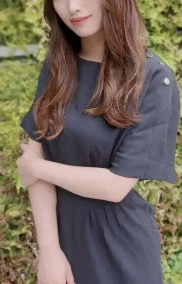明日花あや