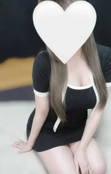 愛内ひな