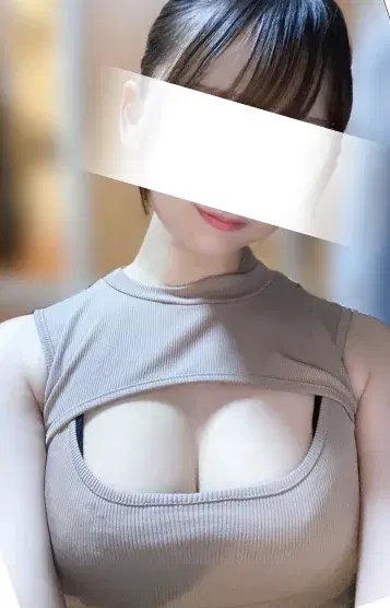 藤岡あむ