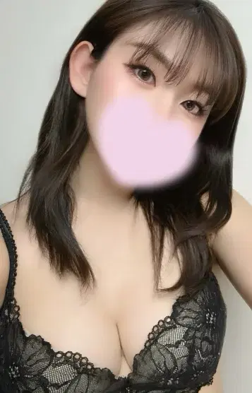 雨宮めい