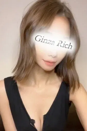 佐伯かりな