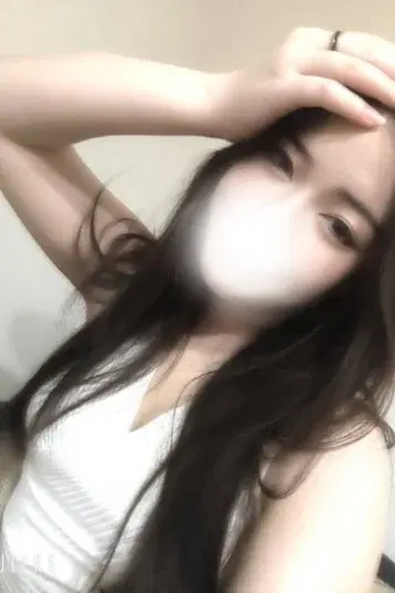 紅月えま
