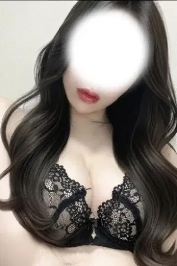 せりな