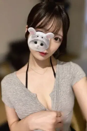 みあ