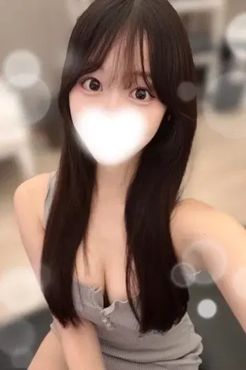 水音ゆな