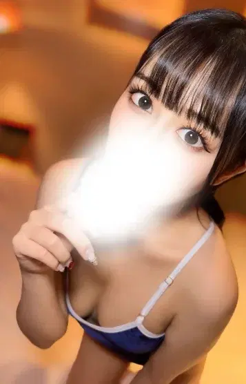 片瀬あや