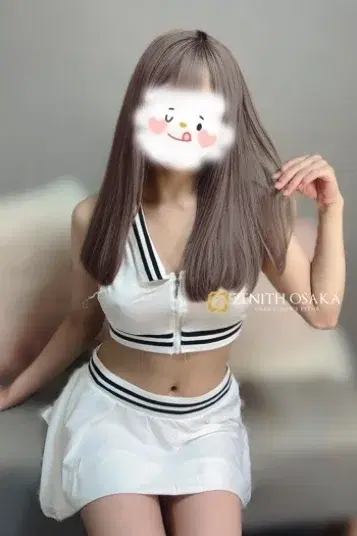 雛鶴りさ