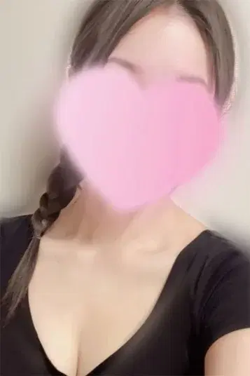 青山かりな