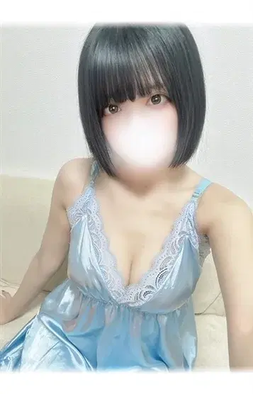 大槻みお