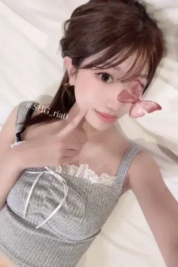桃瀬りあ