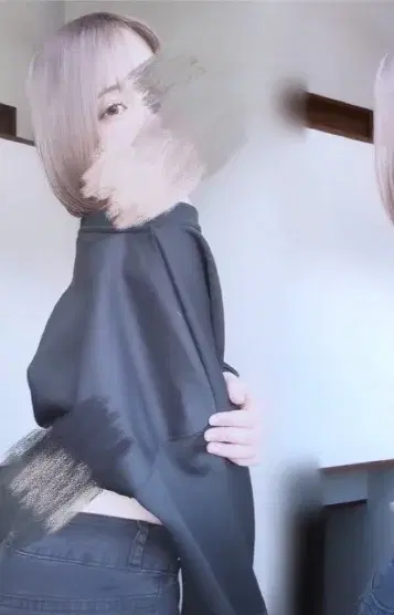 めい