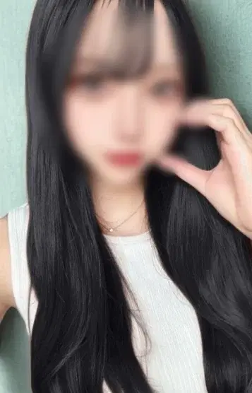 ゆりな
