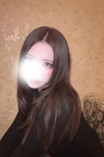 皐月ひいろ
