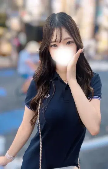 愛沢ゆあ