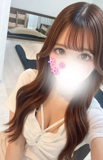 月日奈あみ