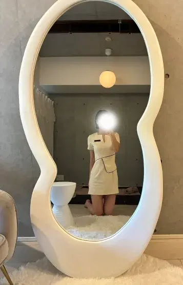 秋山しゅり