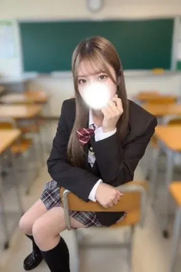 水瀬ひな