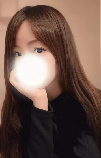 朝比奈ひとみ