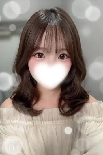 白石ひな