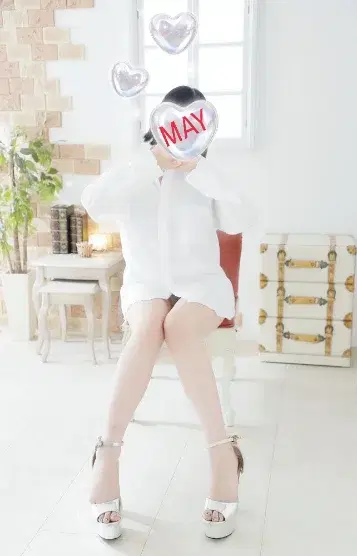 めい