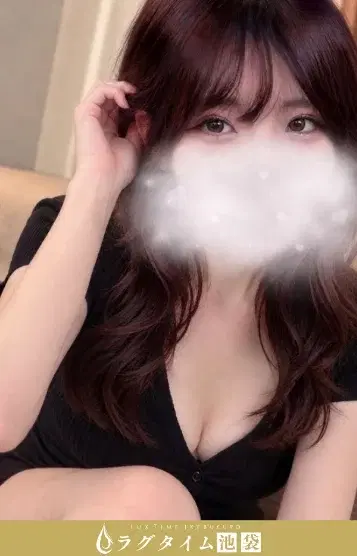 水野えりな