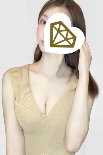 新垣ここな